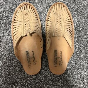 Ladies size 8 shoes from roolee